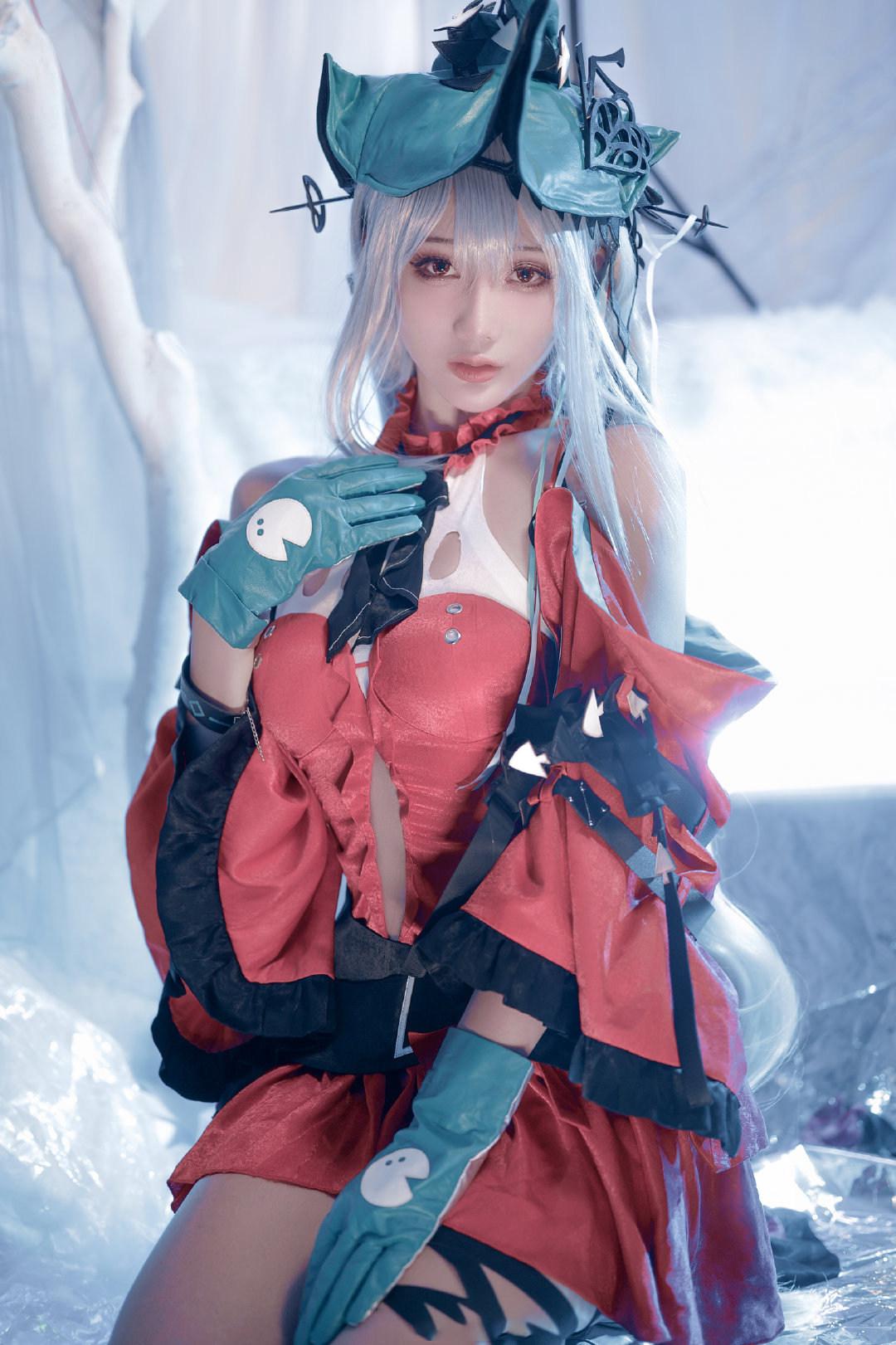 《明日方舟》濁心斯卡蒂cosplay圖（CN：如月灰）插圖5